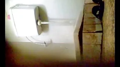 Blonda este gata pentru poze femei gole a concura pentru actrita porno glorie