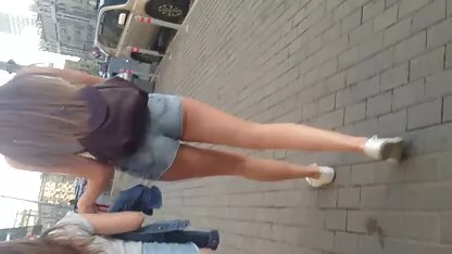 Gagica a stors toaleta si a poze cu fete goale gratis pus-o pe pula