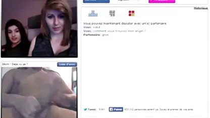 O poze cu fete nude fată de colegiu cu un prieten nenorocit