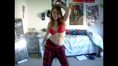 Seduce o tanara poze cu femei goale porno blonda fututa