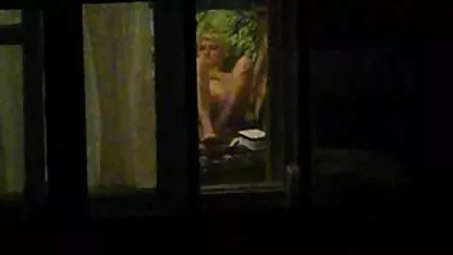 Casă poze cu femei goale xxx