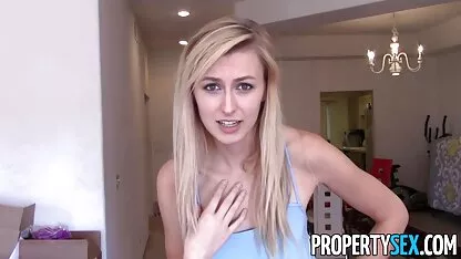 Bruneta poze cu fete goale gratis cu picioare lungi și casting porno