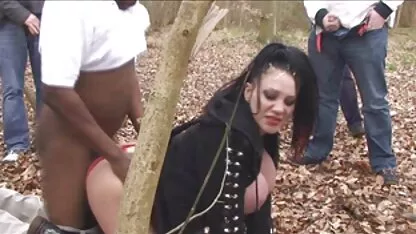Trișor băiat în lenjerie imagini cu femei goale erotică