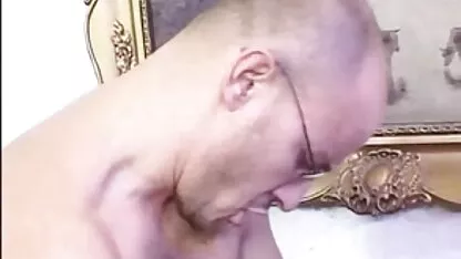 Profesorul trece testul fotografii cu femei goale elevului în natură