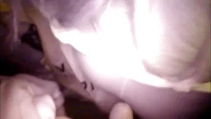 Bruneta mănâncă cu nerăbdare un penis foto cu fete goale