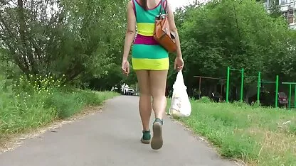 Femeie poze femei gole în ciorapi dă o coadă de câine