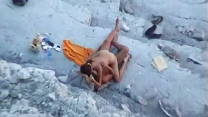 În loc să pictez cu poze cu fete goale gratis vopselele pe care le am pe podea