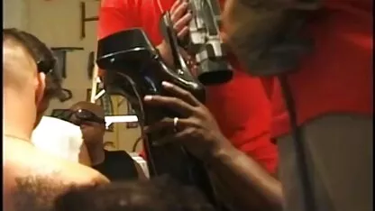 Penis artificial imagini cu femei dezgolite deget și deget de la picior
